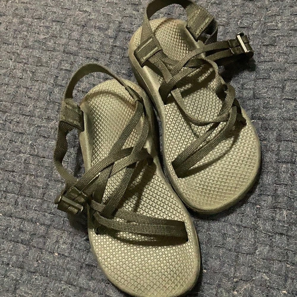 Black Chacos